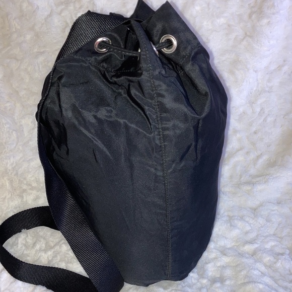 ❗️SOLD❗️Rare Vintage Prada Crossbody - Picture 7 of 15